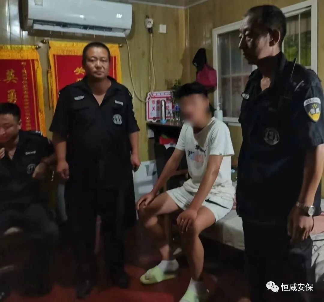 恒威保安凌晨勇斗蟊賊，竭力守護(hù)社區(qū)安全